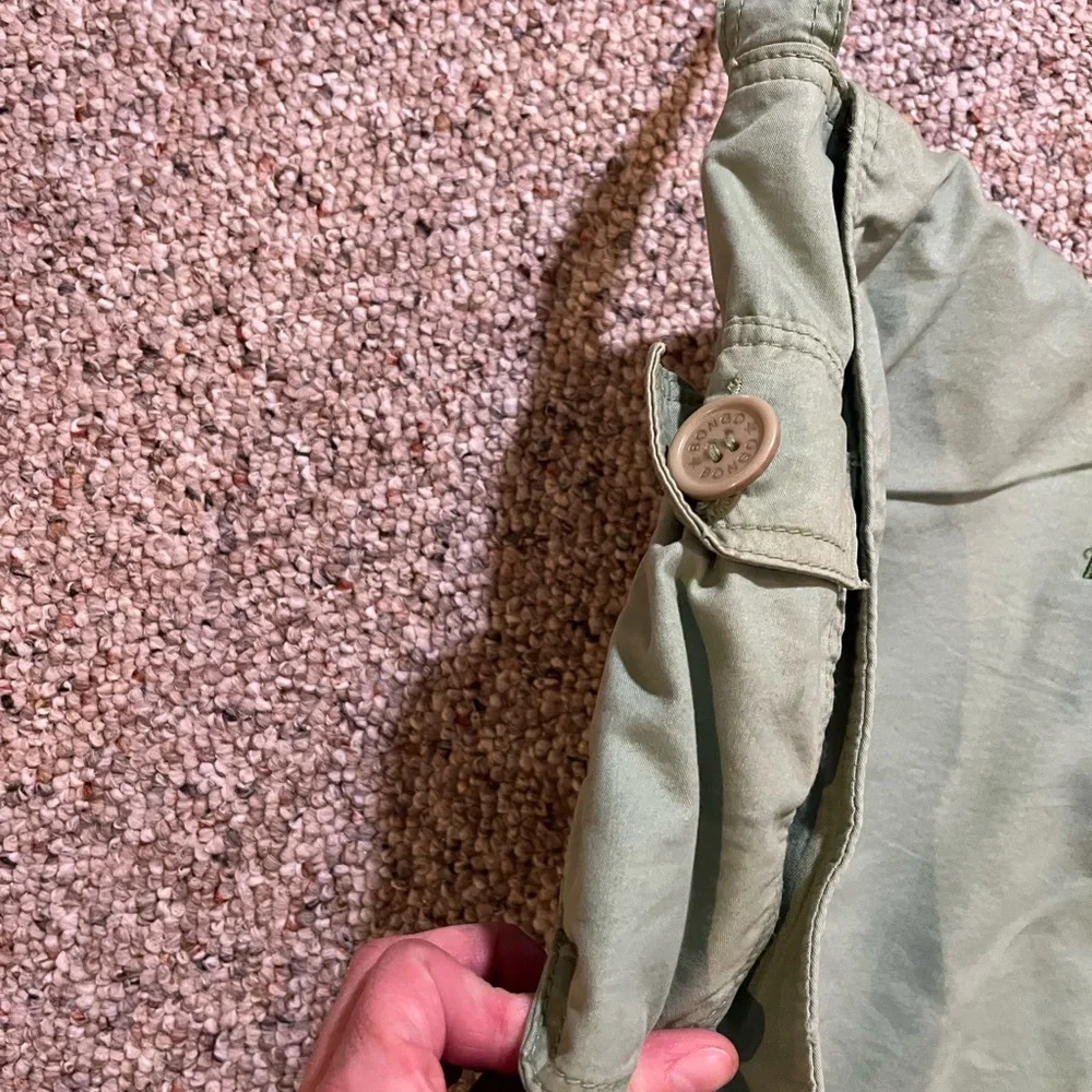 BONGO light olive